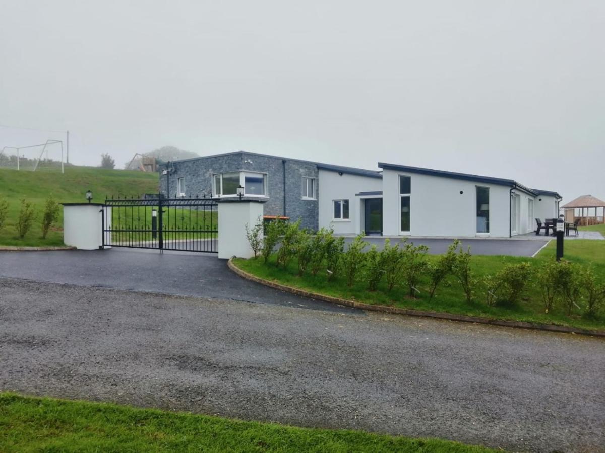 River Views,Kinsale, Hosted By Exquisite Holiday Homes, Sleeps 26 Cork Zewnętrze zdjęcie