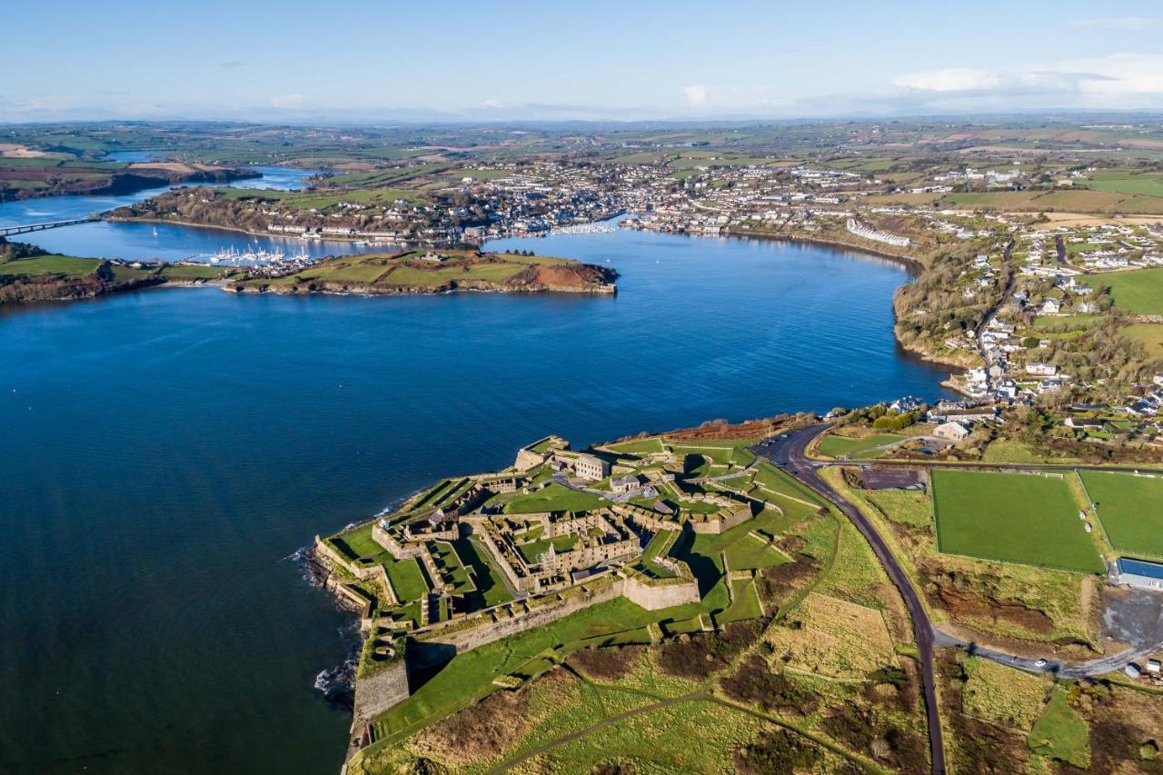 River Views,Kinsale, Hosted By Exquisite Holiday Homes, Sleeps 26 Cork Zewnętrze zdjęcie