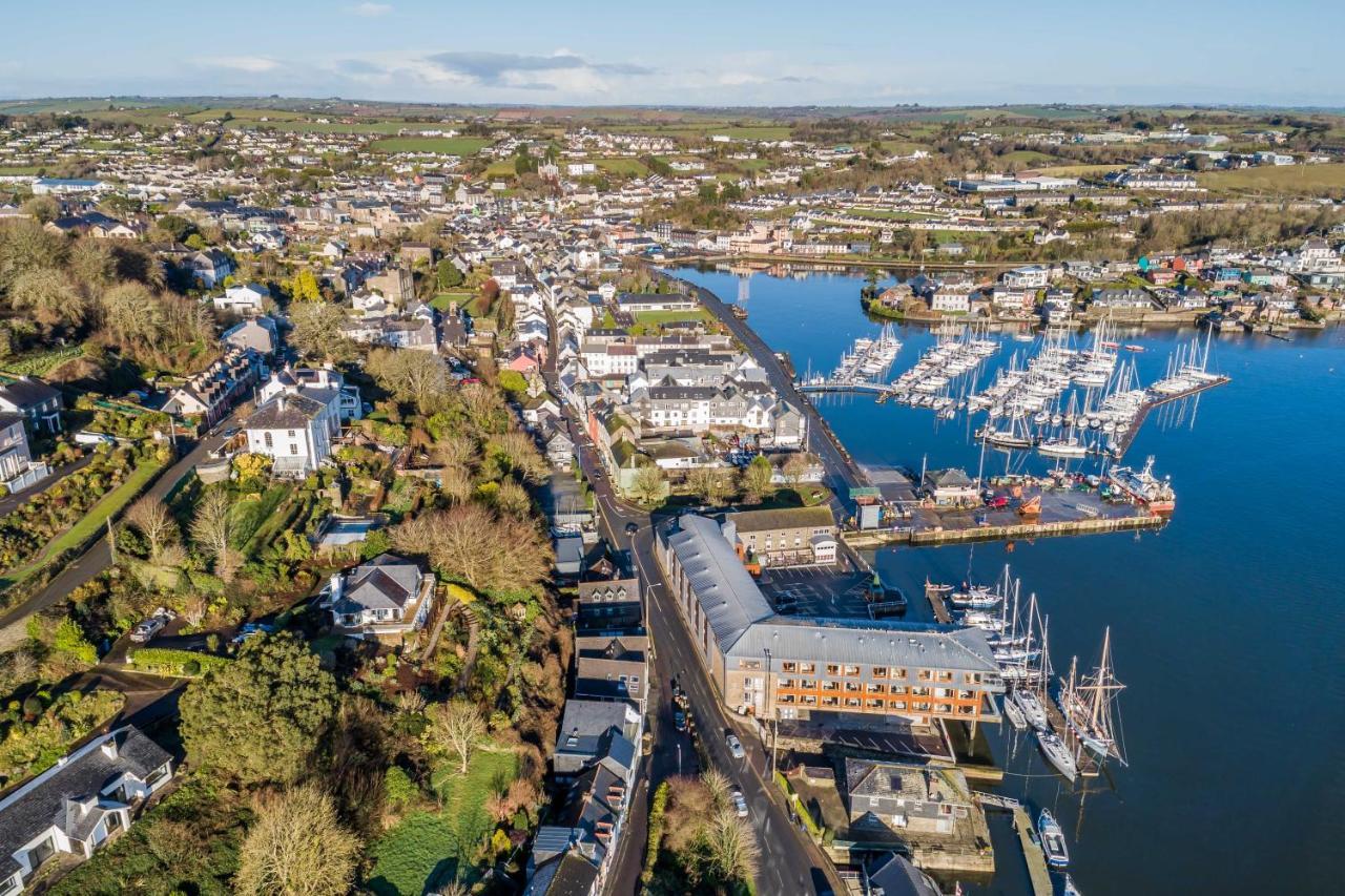 River Views,Kinsale, Hosted By Exquisite Holiday Homes, Sleeps 26 Cork Zewnętrze zdjęcie