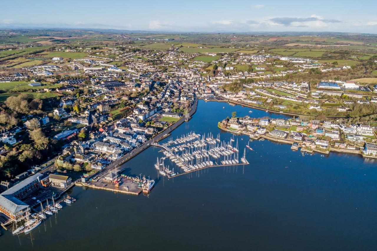 River Views,Kinsale, Hosted By Exquisite Holiday Homes, Sleeps 26 Cork Zewnętrze zdjęcie